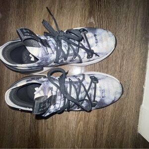 Women’s Under Armor Phantom Black and Gray Sneakers